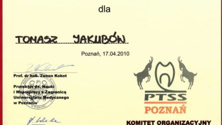 lek. dent. Tomasz Jakubów
