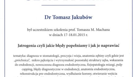 lek. dent. Tomasz Jakubów